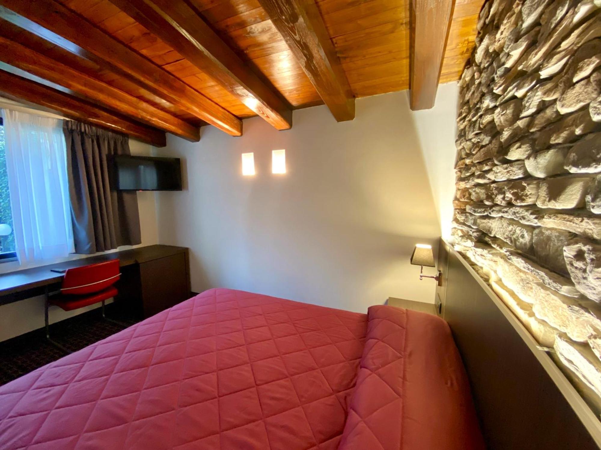 Gemelli Hotel — Zdjęcia 1